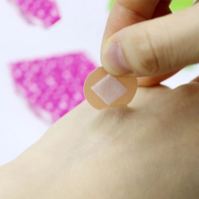 Health Care Waterproof Breathable Hypoallergenic 100 Band-Aids for children Patches