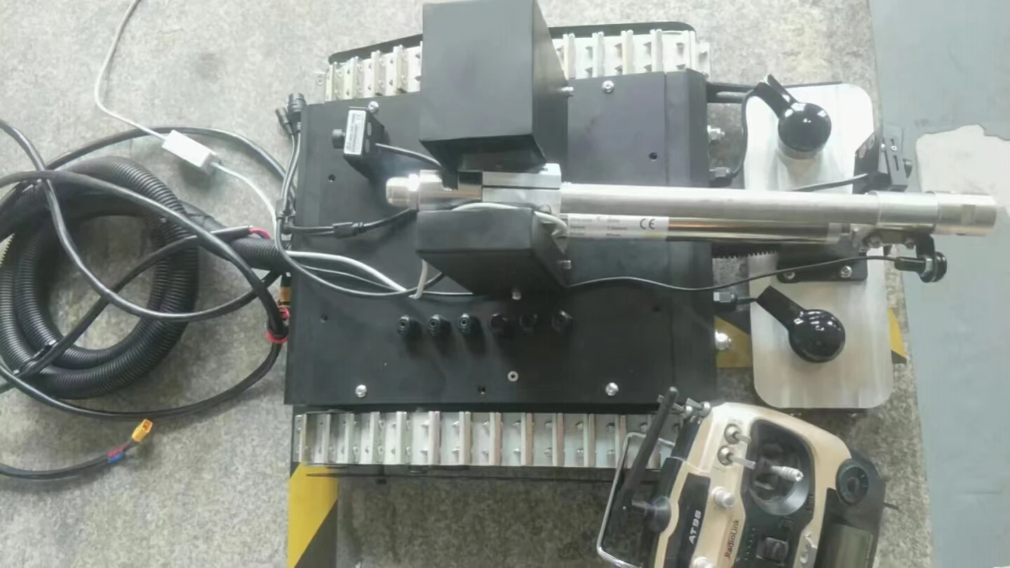 Magnetic guided wall climbing big 24m diameter tank inspection robot chassis AVT-3C