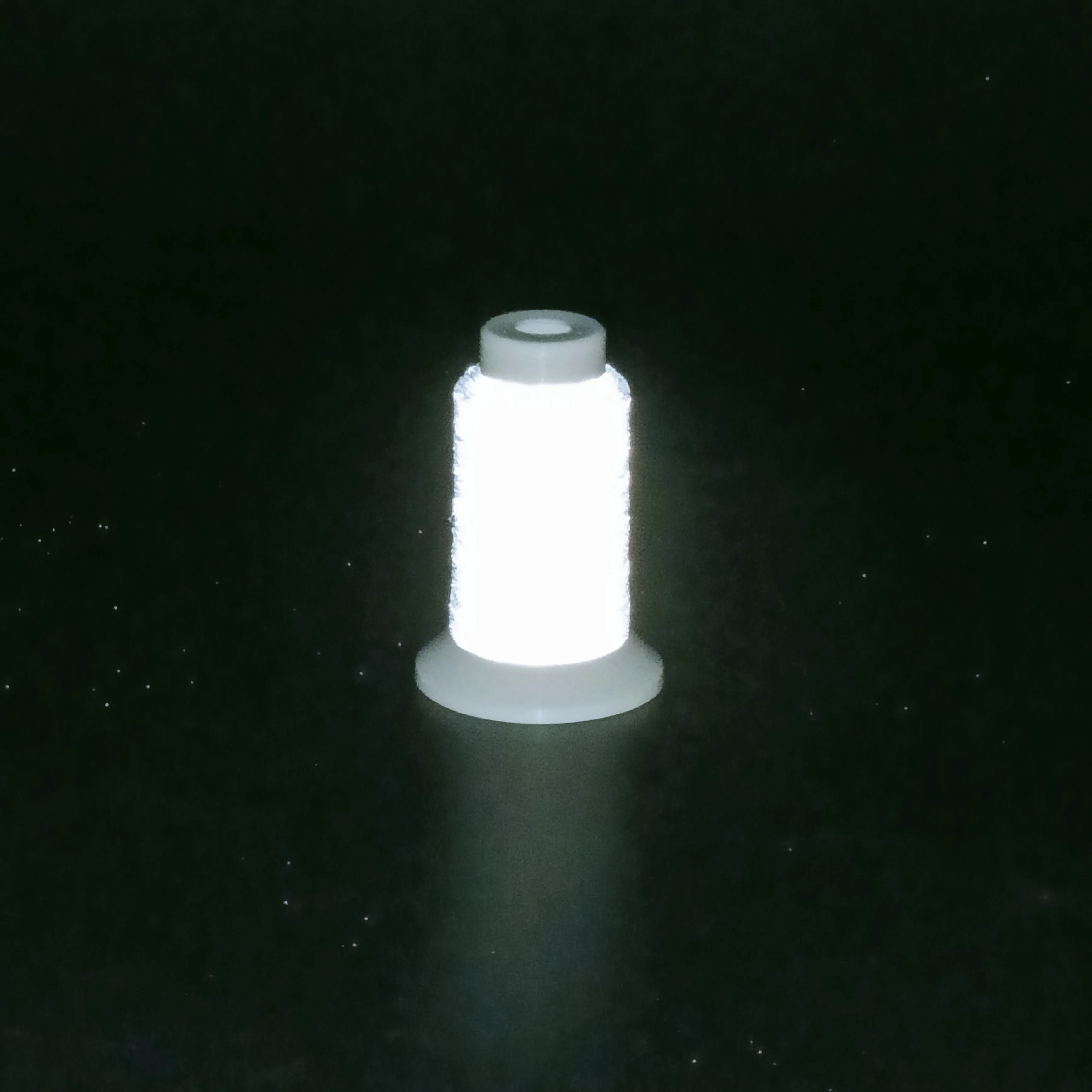 2022 Hot selling magic color superfine Reflective embroidery thread 3m reflective sewing yarn