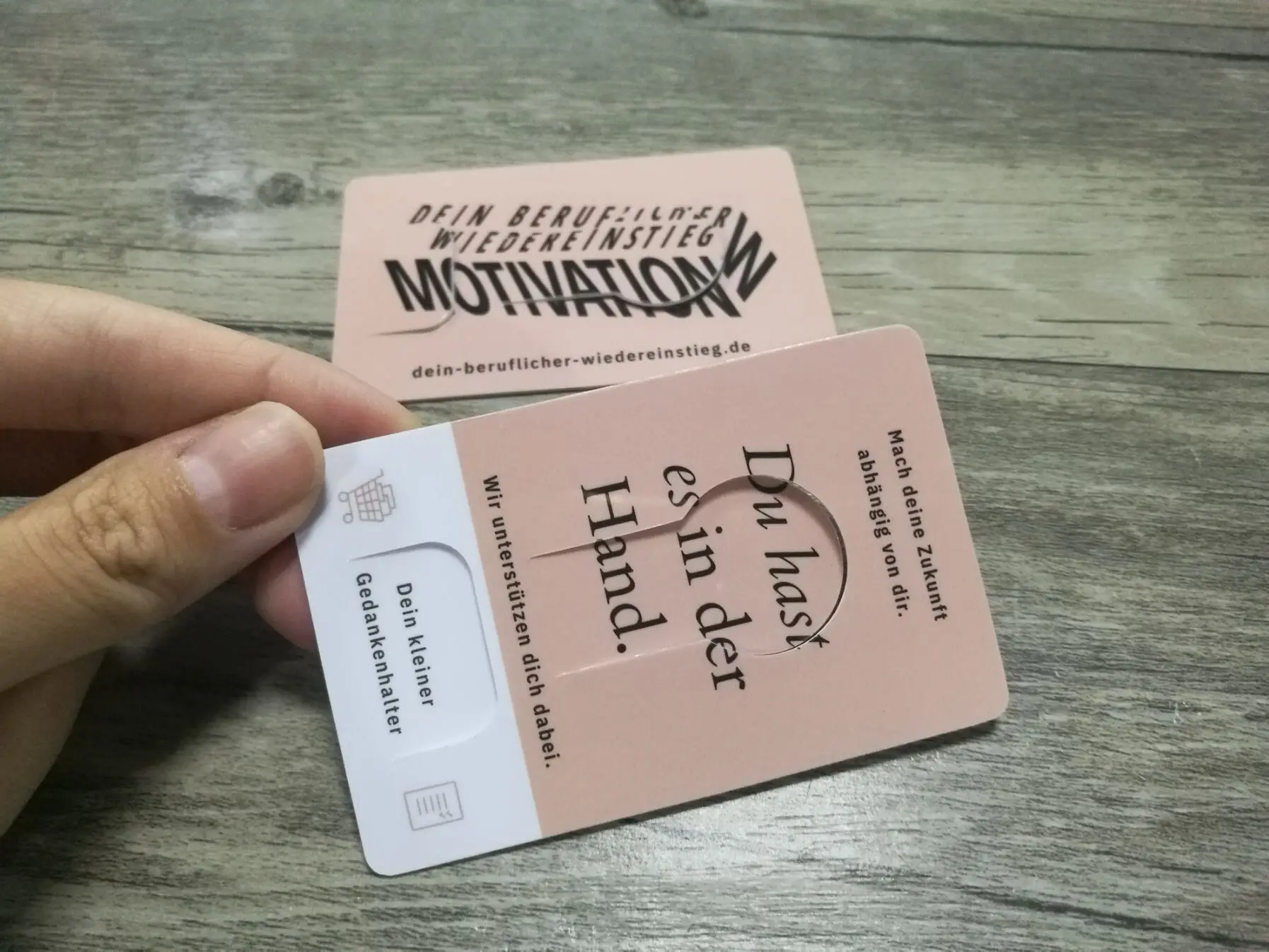 custom printing PVC gift card unique Barcode /QR code card  member ID card for VIP