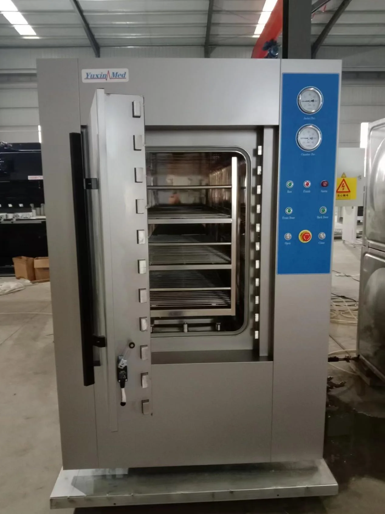 AST-1.0 Large Pump Vacuum Sterilizer With Moderized Door Used in Medical Department