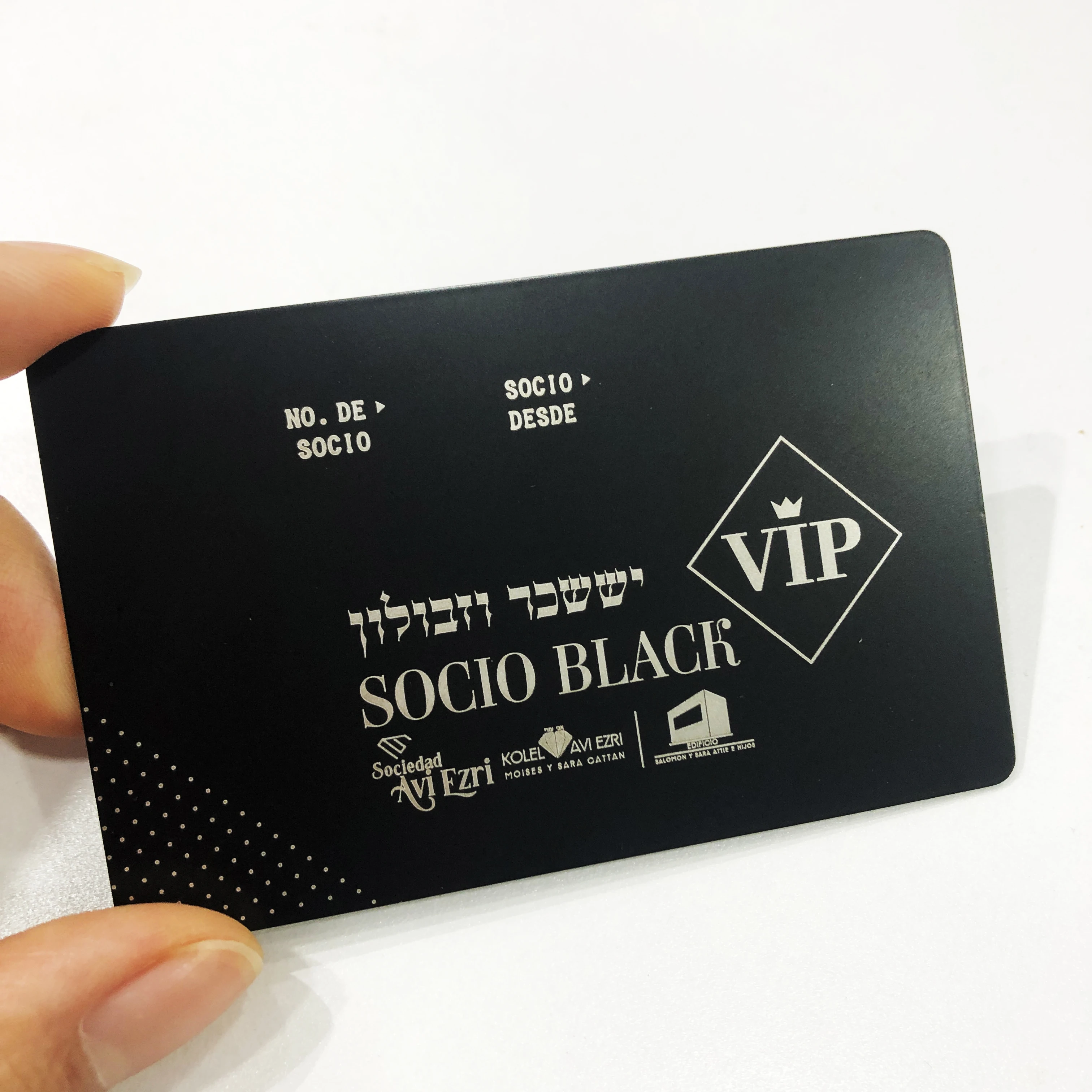 Factory Customized Premium Gold Stainless Steel Aluminum Alloy Metal Business Card With Logo Laser Engraving