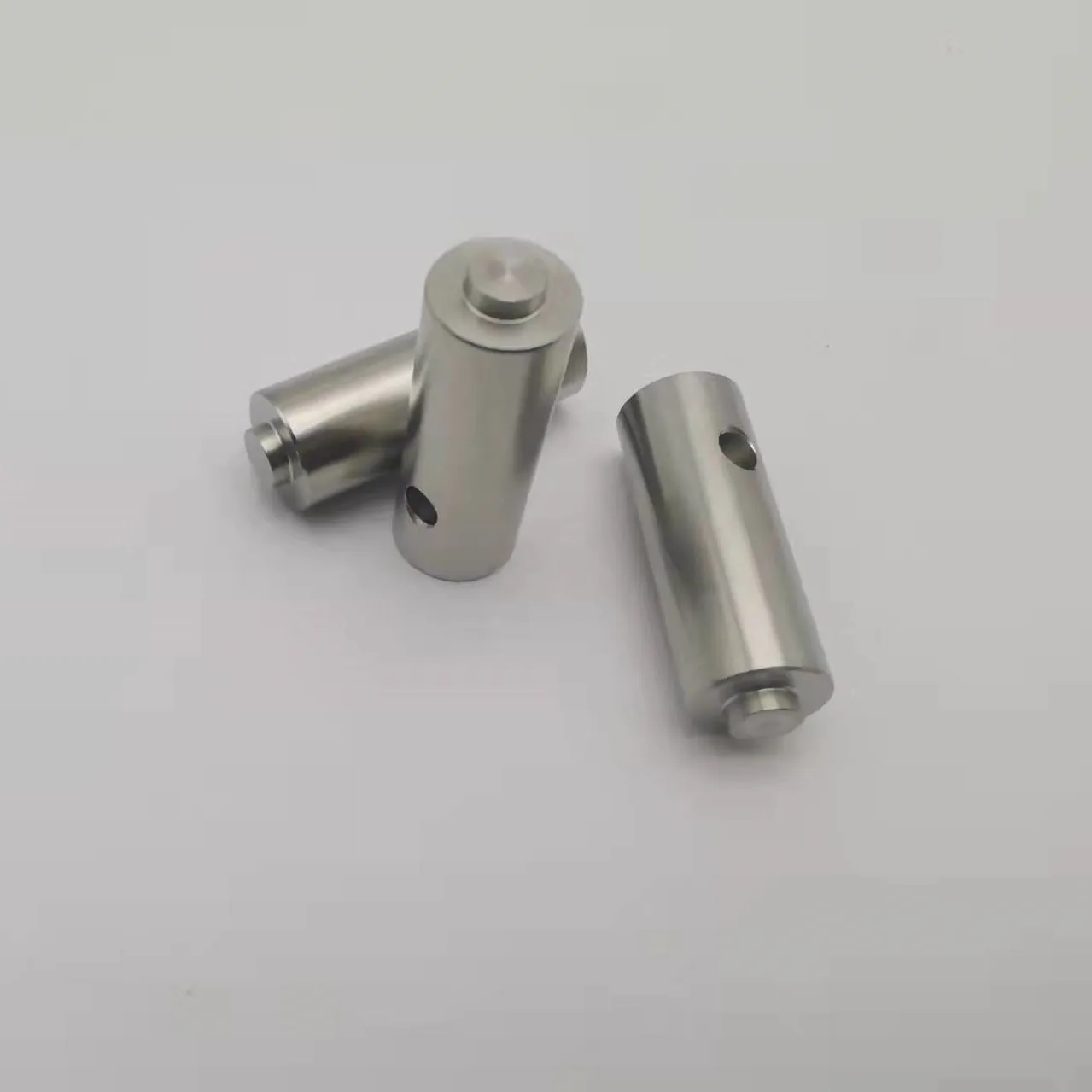 Customized stainless steel fasteners