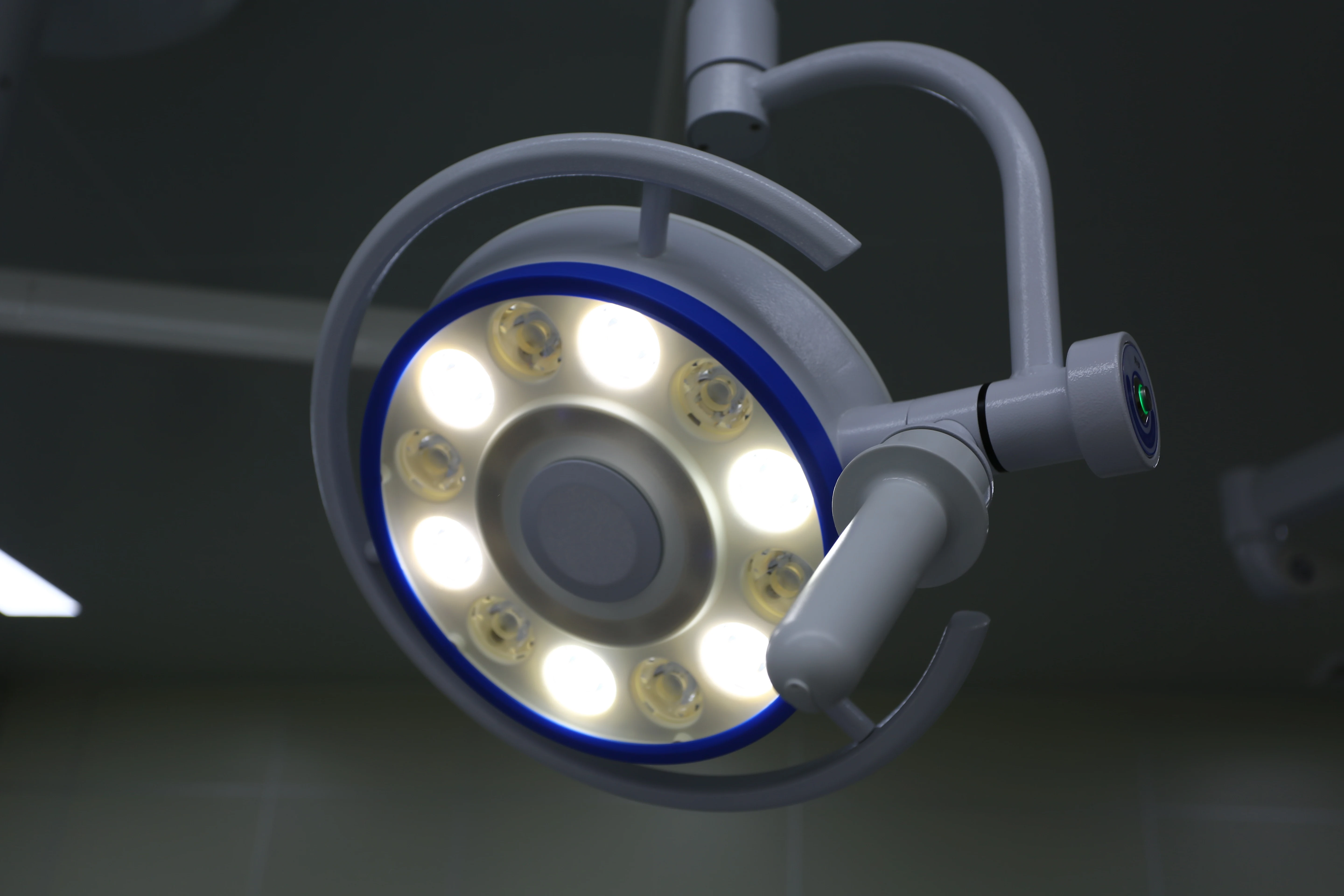 Medical Double Head Ceiling Mounted Operating Lamp Shadowless LED Operation Room Light Surgical Lamp dental use