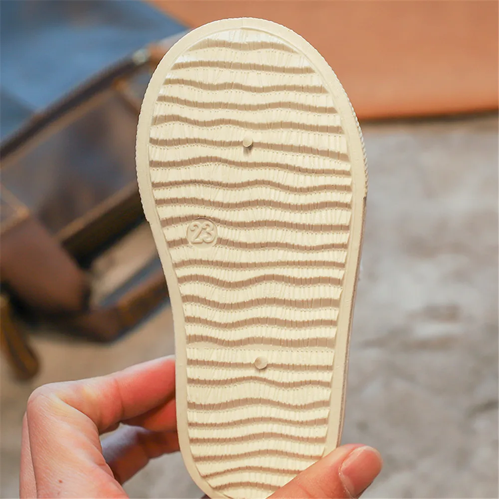 
In stock flat boys and girls unisex candy color slip on casual kids canvas shoes 