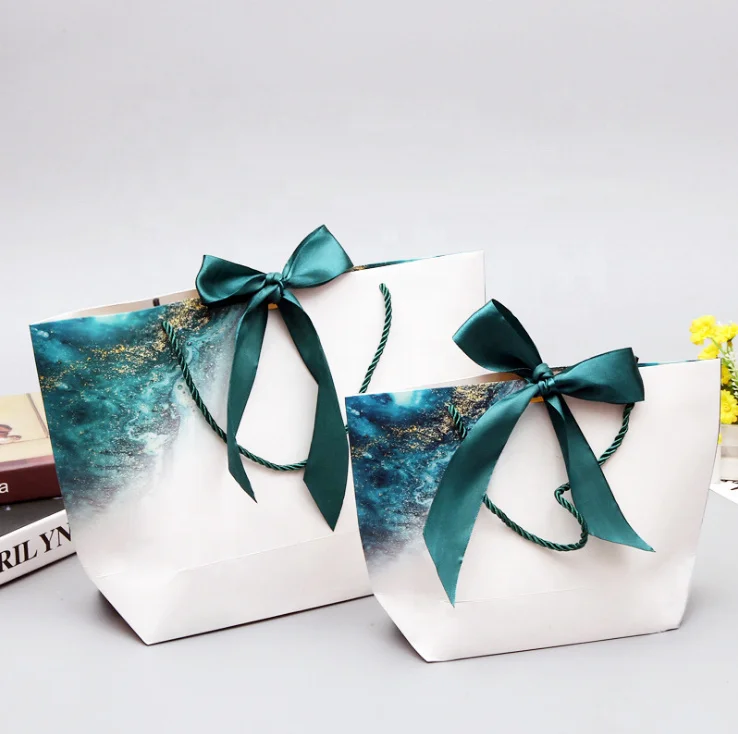 Custom Matt Laminated Large White Paper Bag Luxury Shopping Bag Small Jewelry Gift Bags With Logo