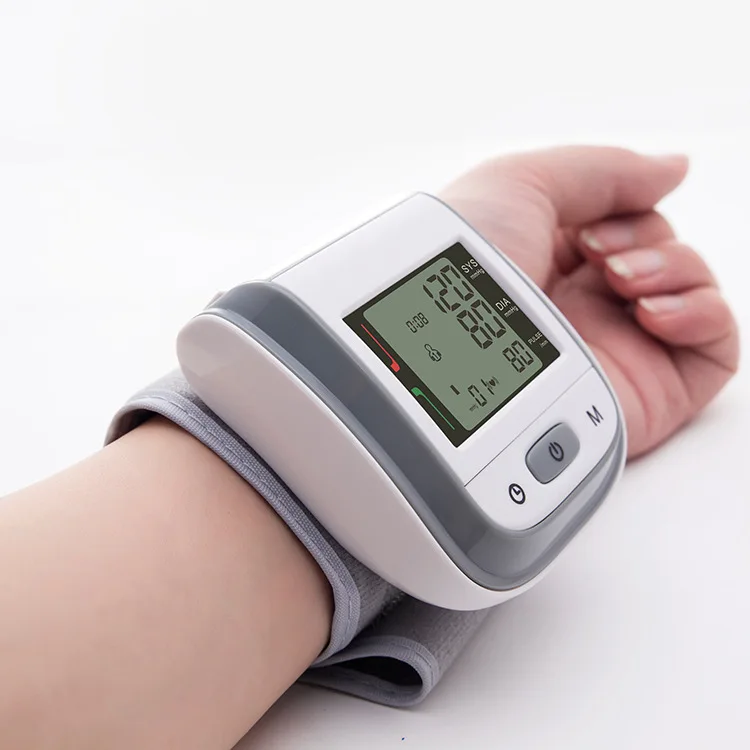 Automatic digital blood pressure machine with 2x99 read numbers Memory Voice Broadcast electronic wrist blood pressure meter