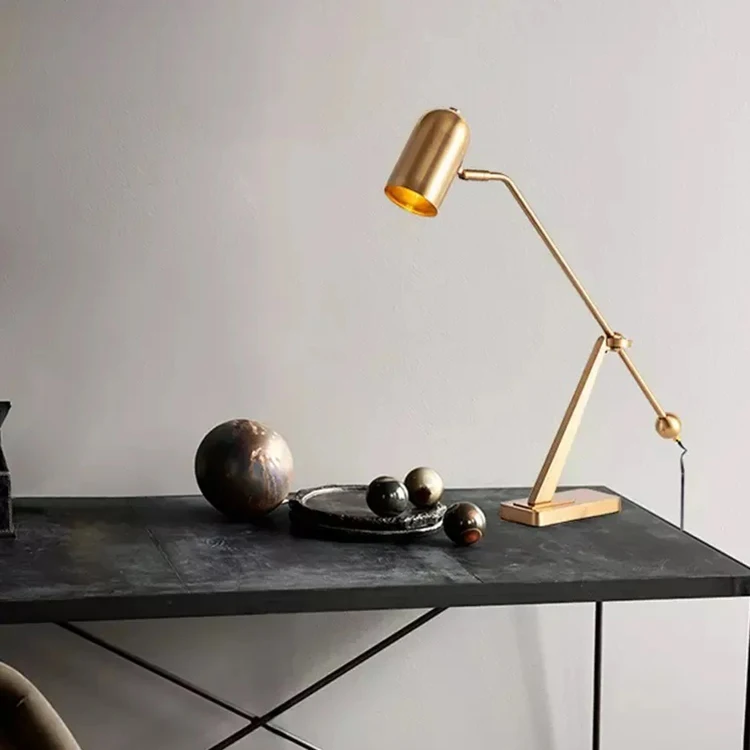 Luxury Brass Iron Royal Style Table Lamp Lamparas Decorativas Table Lamps Home Decor