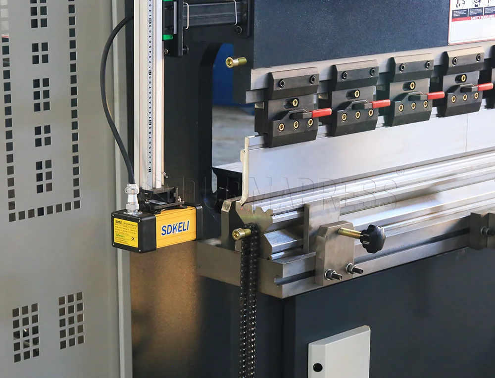  200T cnc металлический гибочный станок пресс-машина