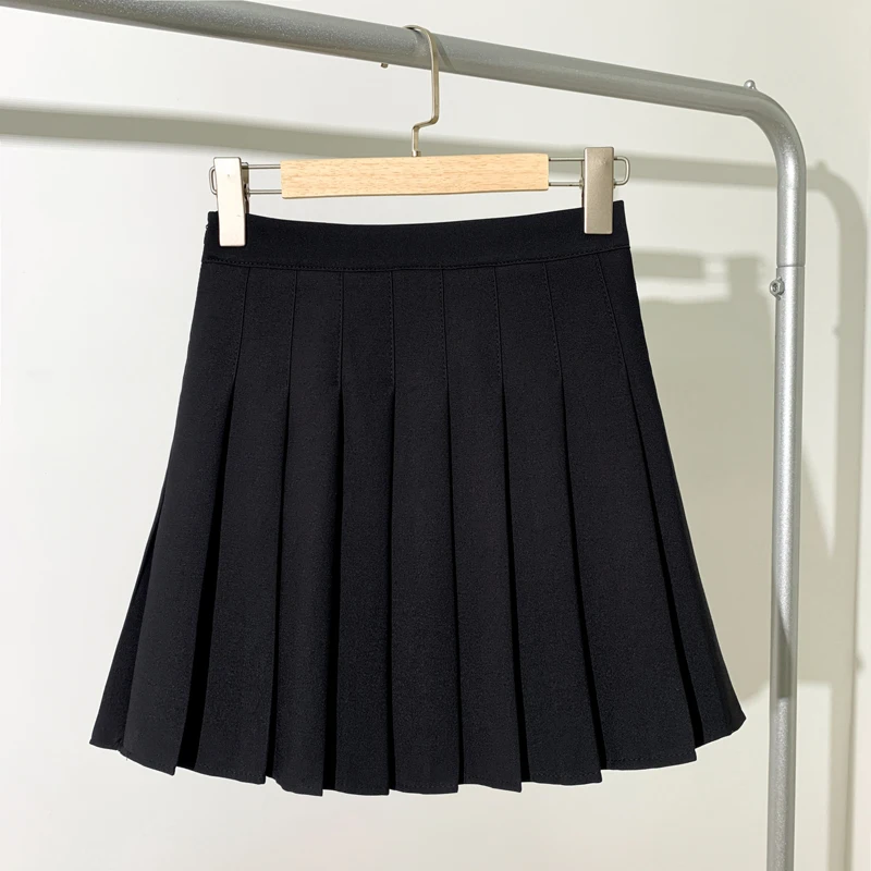 girls in mini Pleated skirt short skirt female new summer anti-glare college wind high cashew solid black a-line skirt