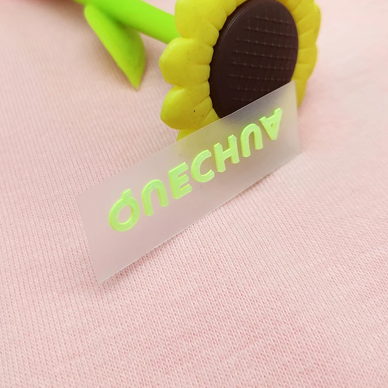 Custom Garment Tagless 3D Embossed Brand Letters Logo Silicon Rubber Heat Applying Transfer Vinyl Labels