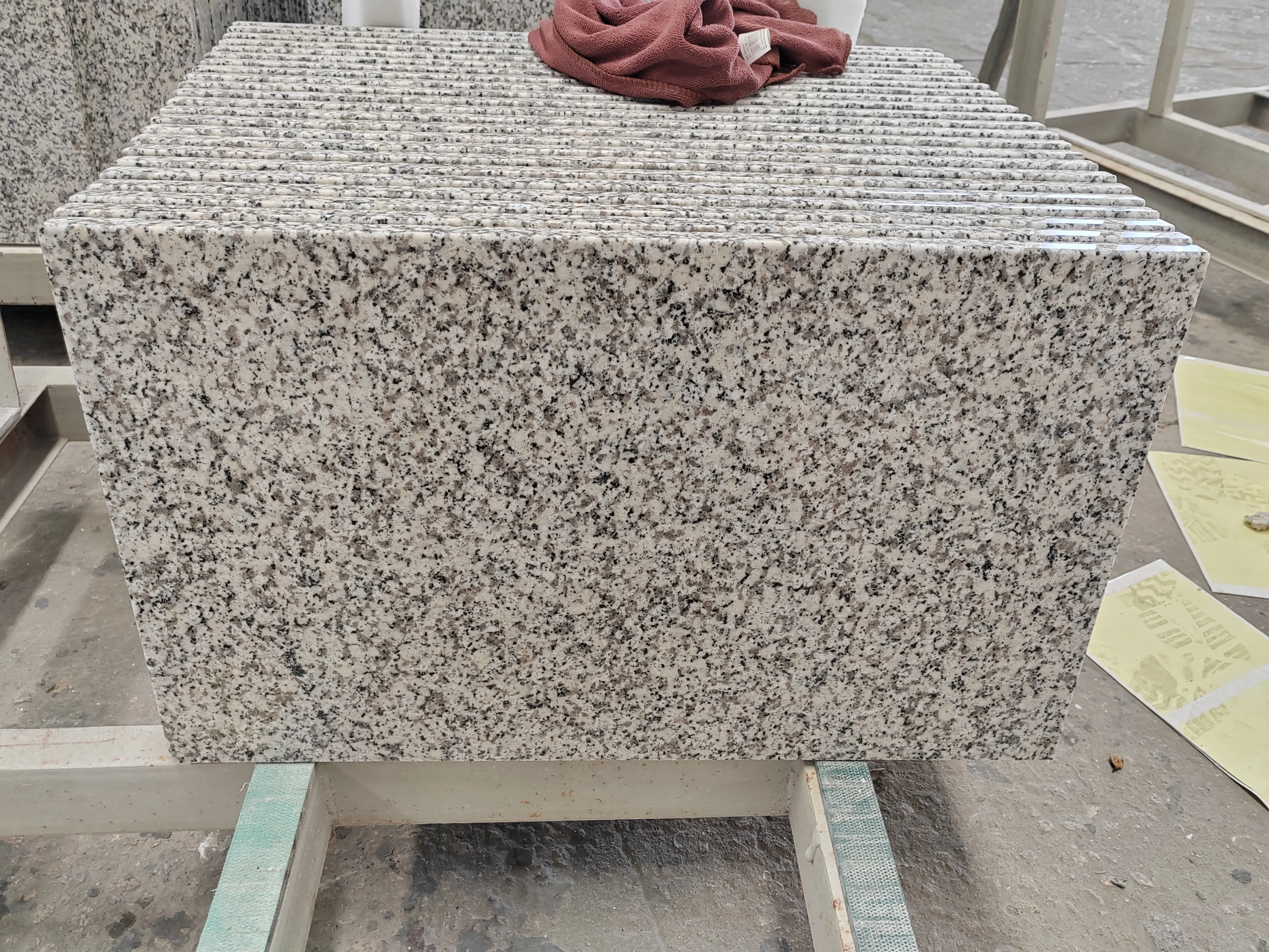 Best quality wall tiles flooring granite tiles G603 grey granite for outdoor