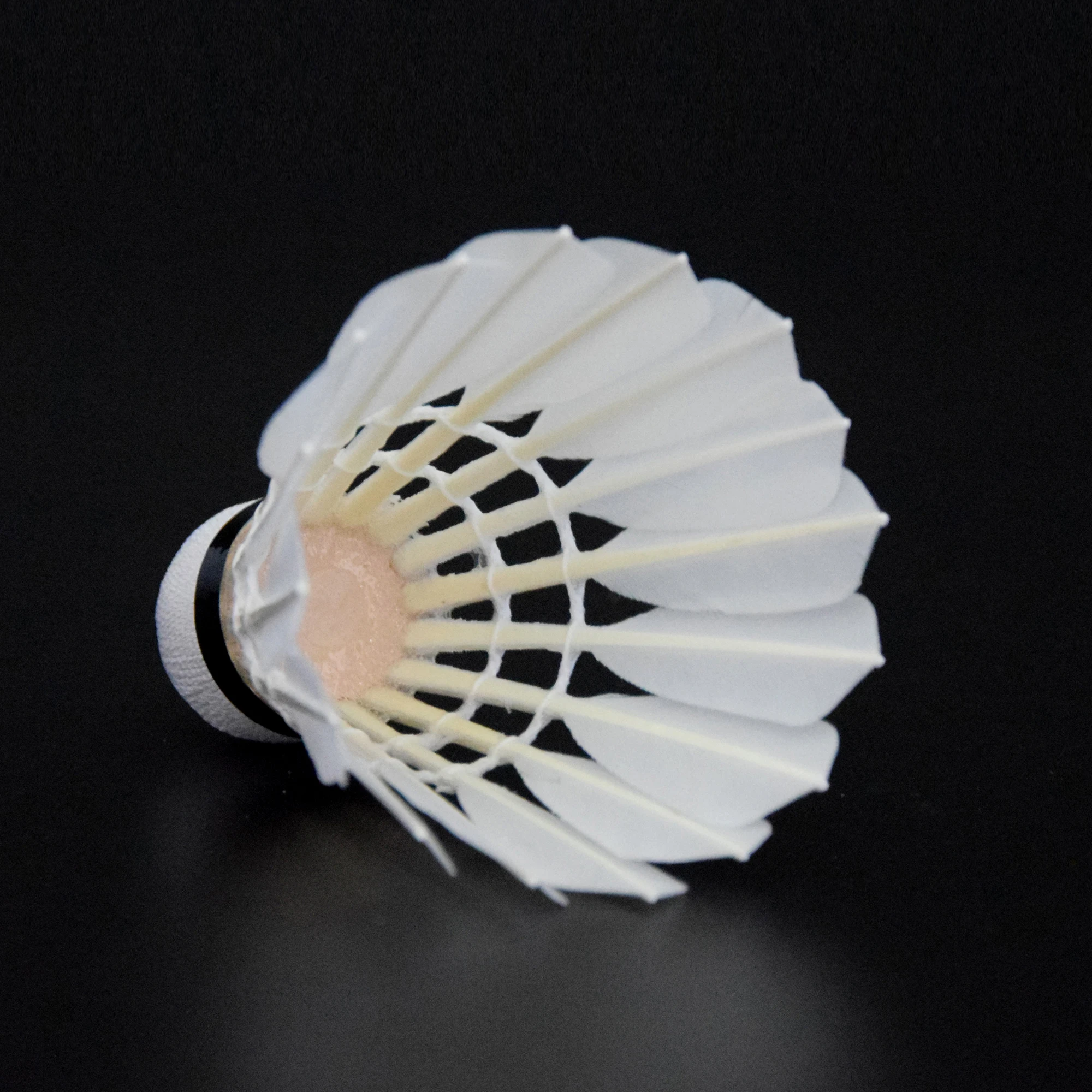 Top Quality Shuttle Cock Badminton Wholesale Super Durable Class a Goose Feather Shuttlecock For Training Professional Players