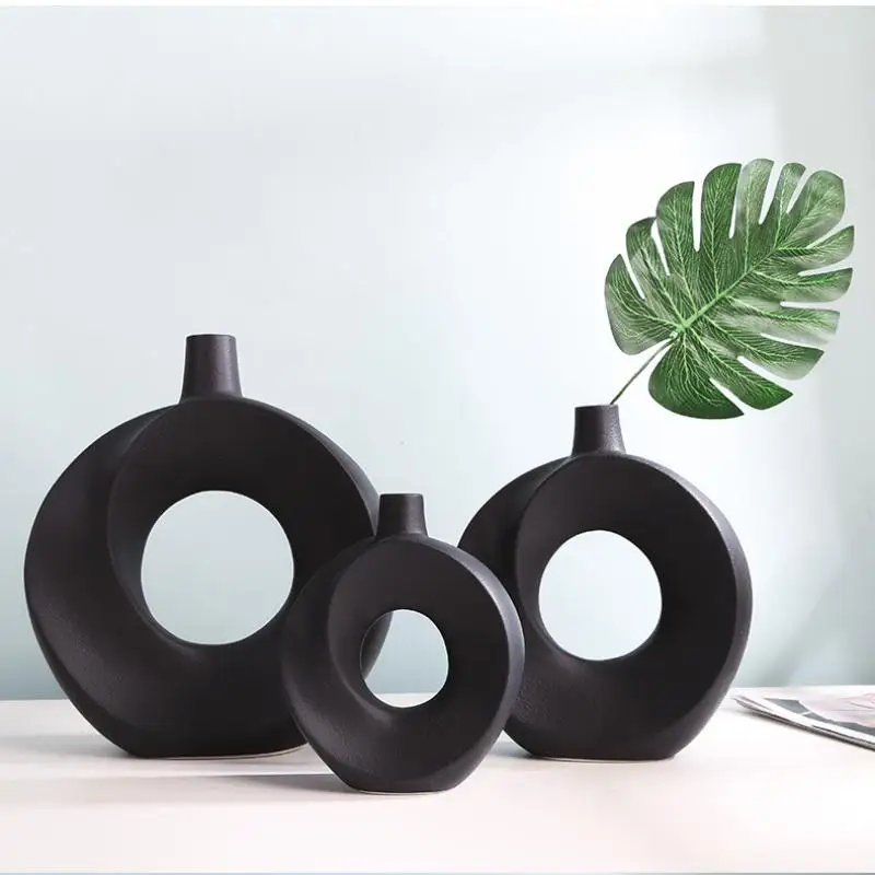 Customized Wholesale Modern Vase Porcelain Ceramic Art  Vase for Wedding Centerpieces ,Nordic Table  Decoration for Living Room