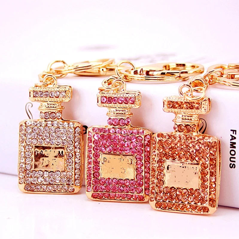 Fashion Heart Shape keychain Cute Love Metal key chains Heart Keychain Luxury Diamond Keyrings Bling Crystal Rhinestone Keychain