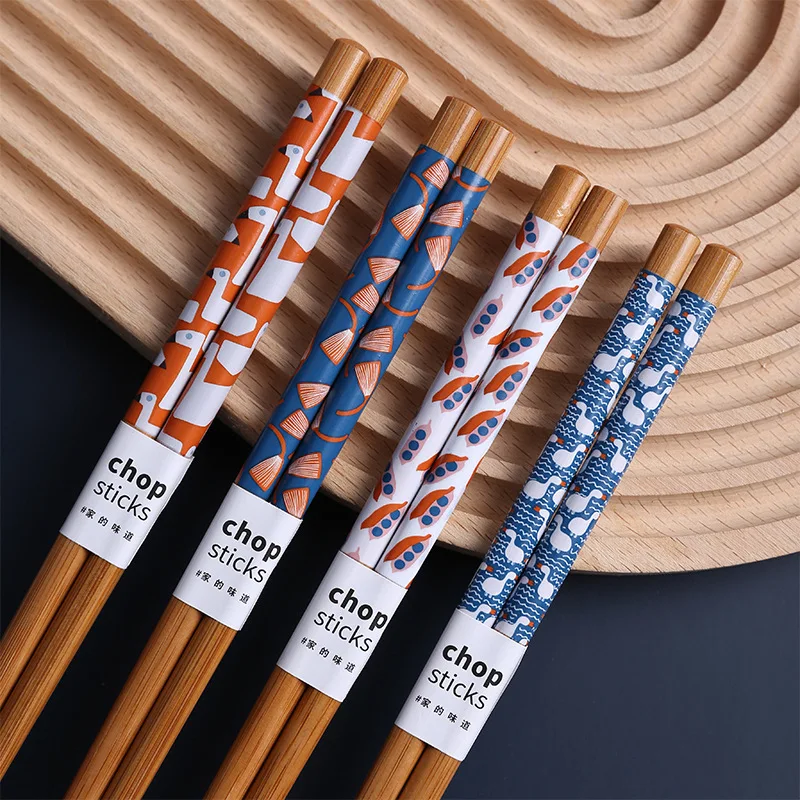 Wholesale 8 Pairs Japanese  Print Box Packed Reusable Chopsticks Non-slip Gift Bamboo Chopsticks