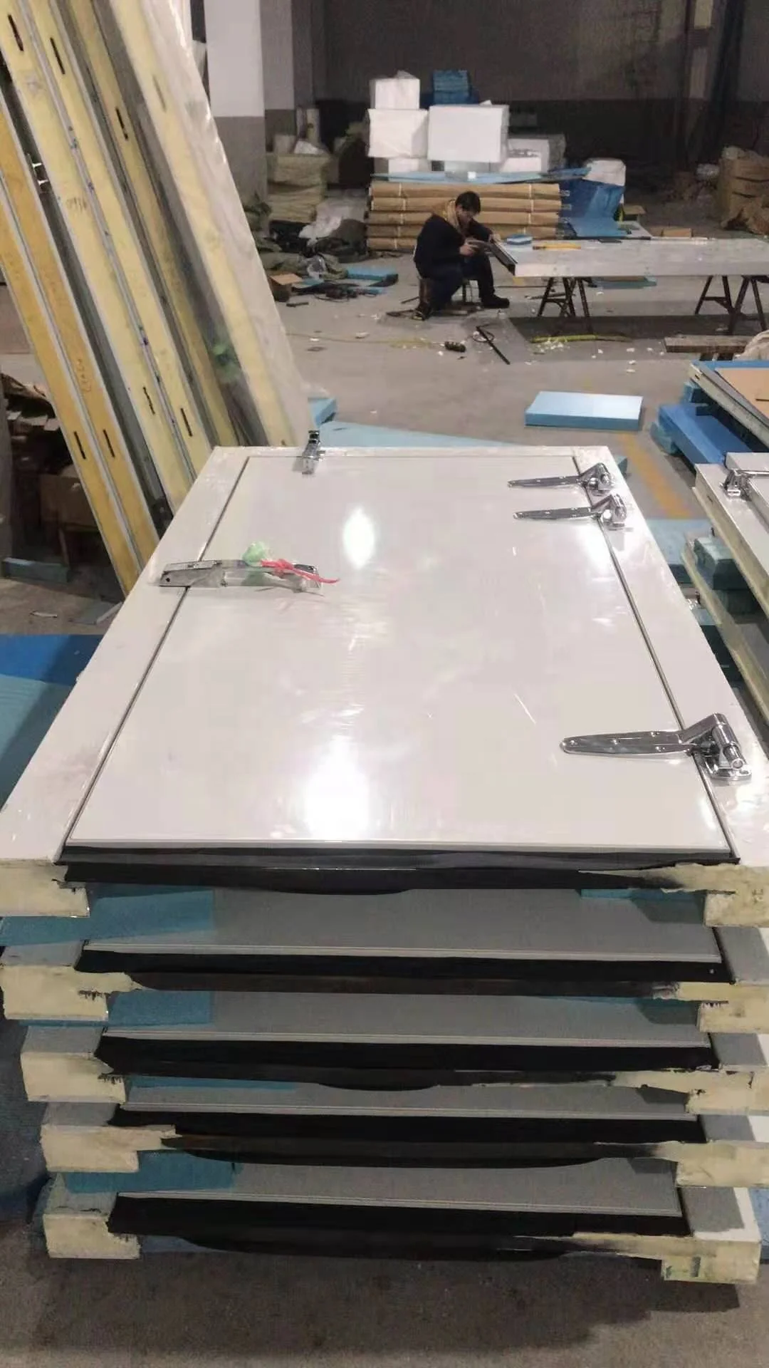 Изолированная сэндвич-панель GFRP/GRP/FRP/из стекловолокна из пенополиуретана для холодильной установки в комнате