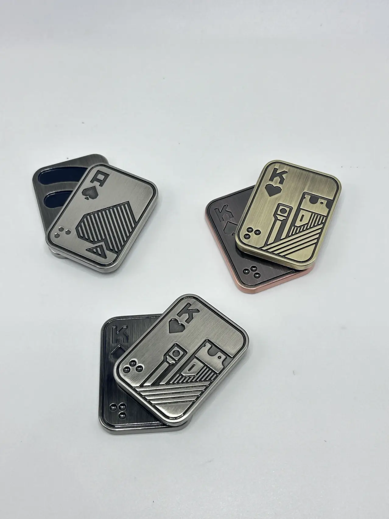 Stress Relief Toys EDC Poker Push Card edc Small Toy Fidget Spinner Decompression Metal Finger