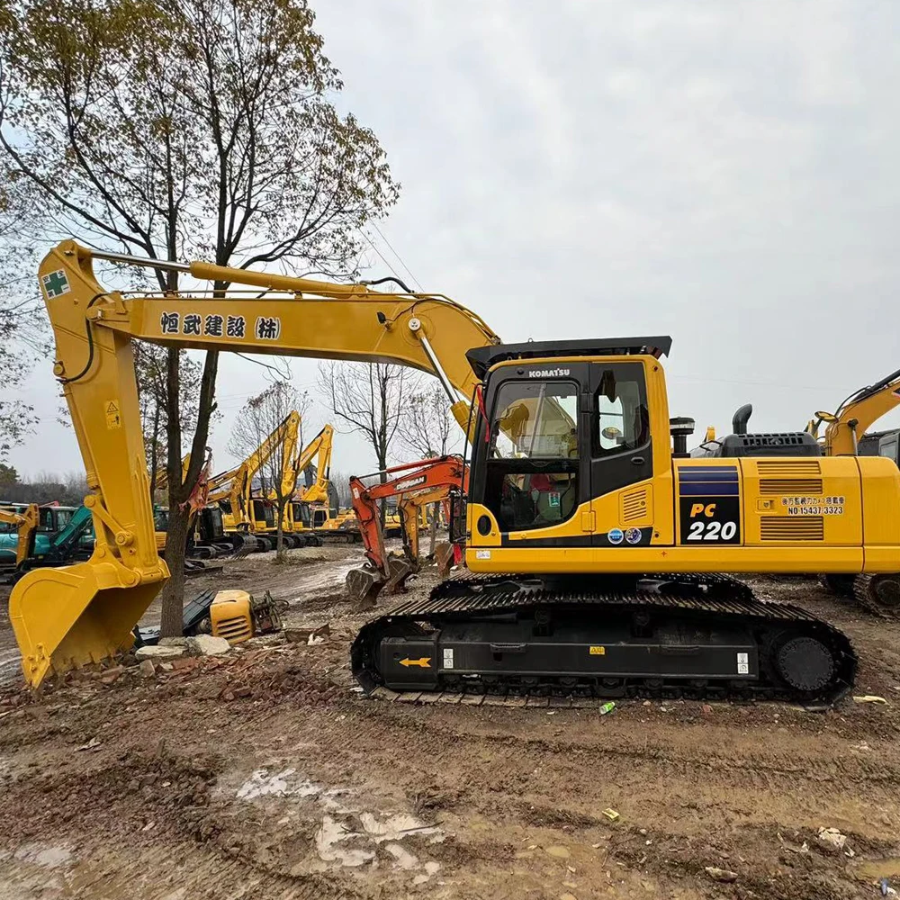 Экскаватор Komatsu PC220 гусеница 20 тонн второй ручной экскаватор для продажи состояние пеферт