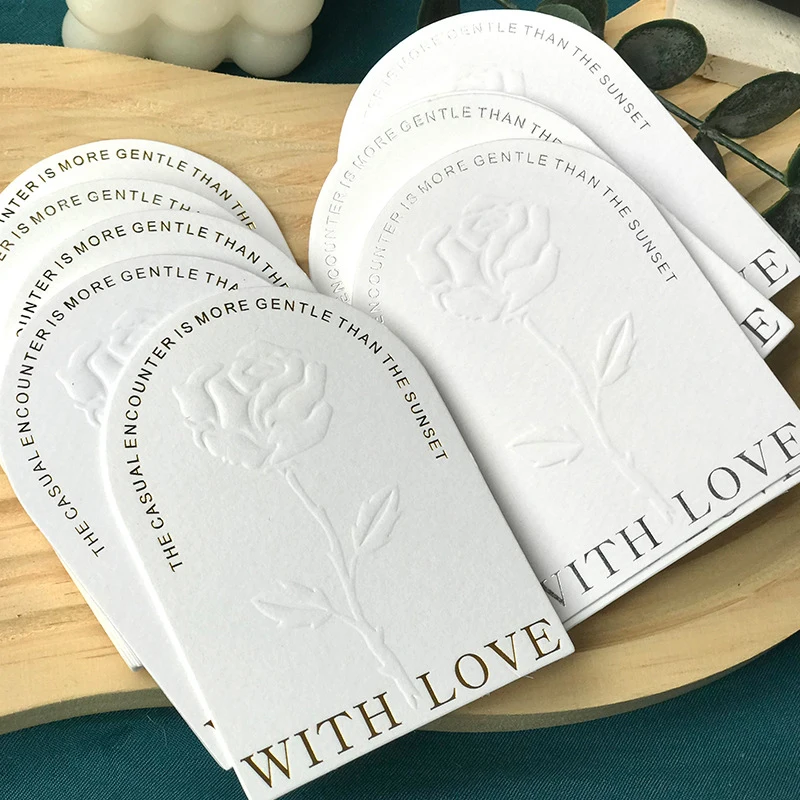 Custom Embossed Gold Foil Adhesive Circle Stickers Waterproof Met Logo Labels for Brand Packaging and Craft Printing