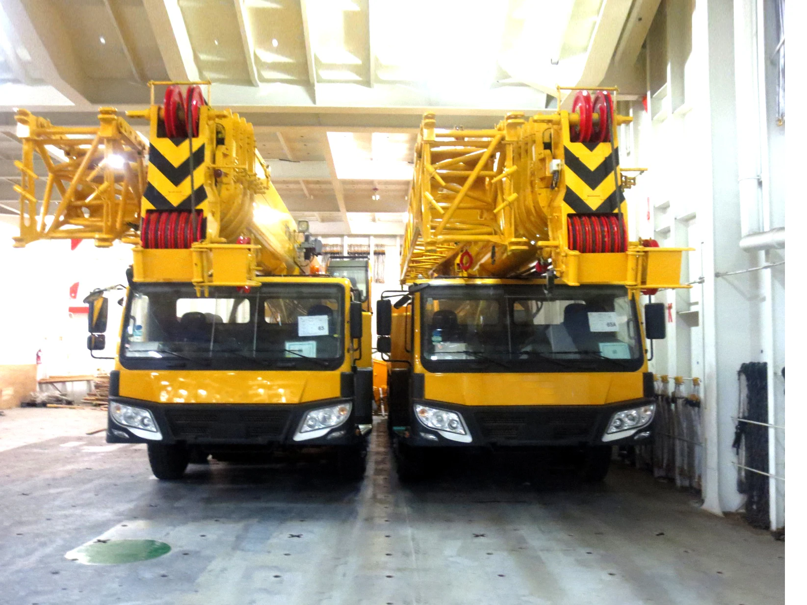 70 Tons New Steel Structure Truck Mobile Cranes