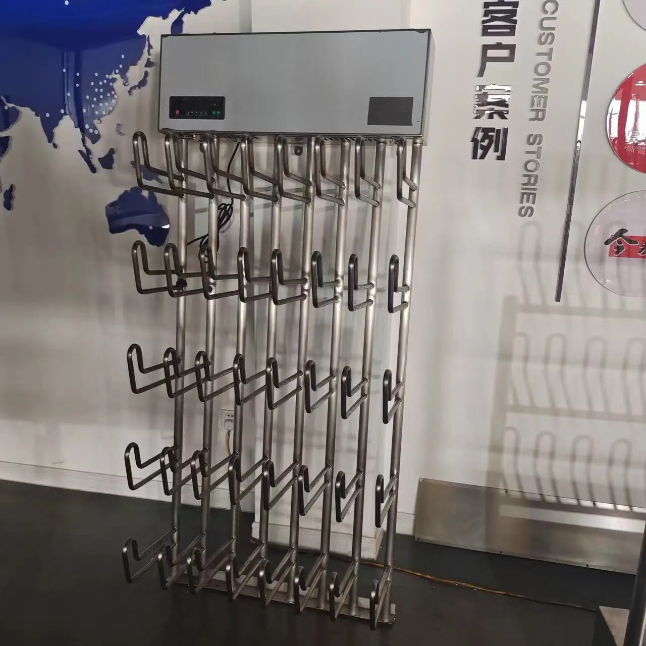 industrial Wall-mounted Stainless Steel Ski Boot Dryer display rack for boots and gloves with Ozone