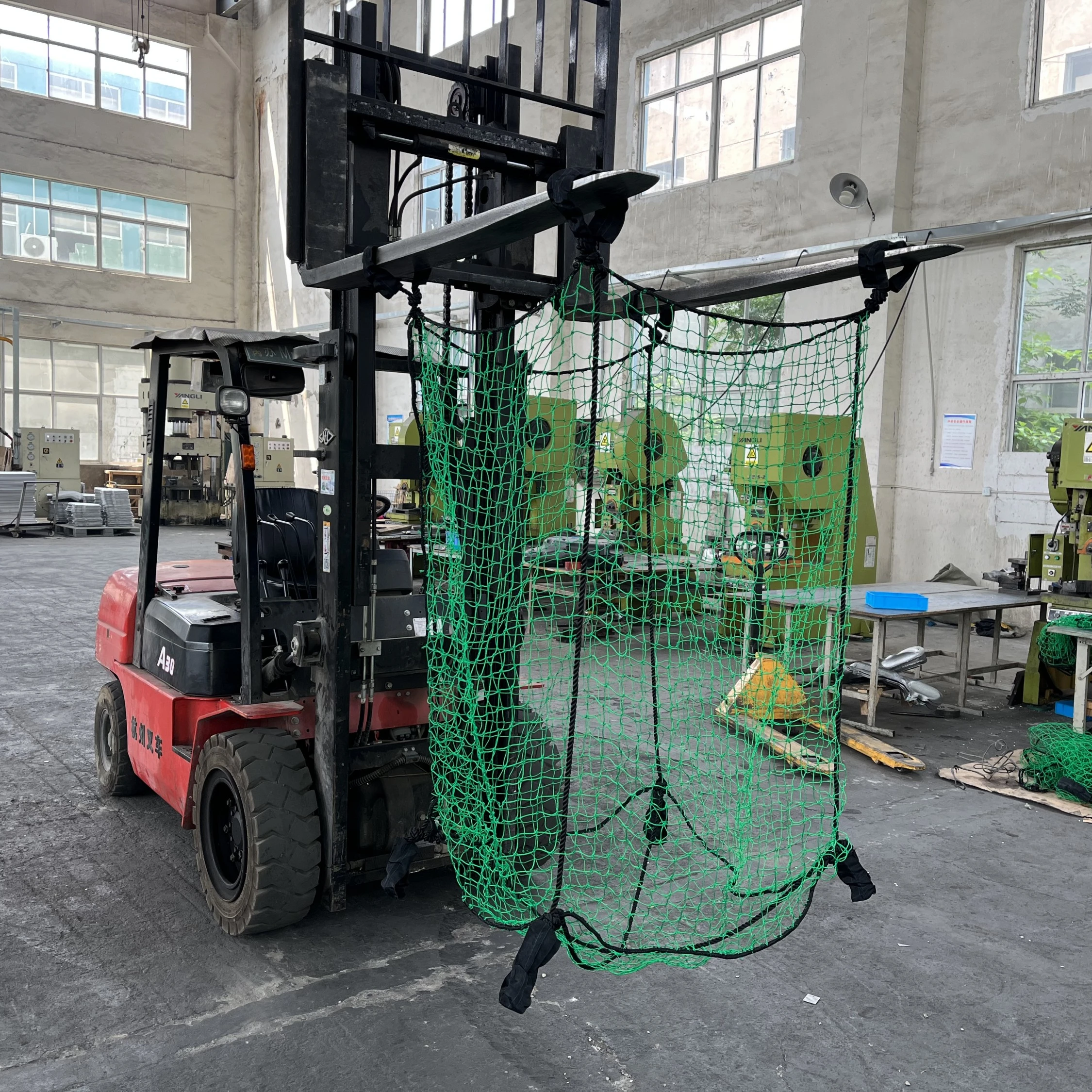 Manufacturer Customized Strong PE  Mesh Bag Closed Bottom Big Bag Firewood  Packaging Bag