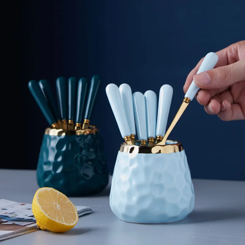 New Arrival Hot Selling Kitchen Ceramic Storage Container Suitable for Placing Knives Forks And Other Tableware Small