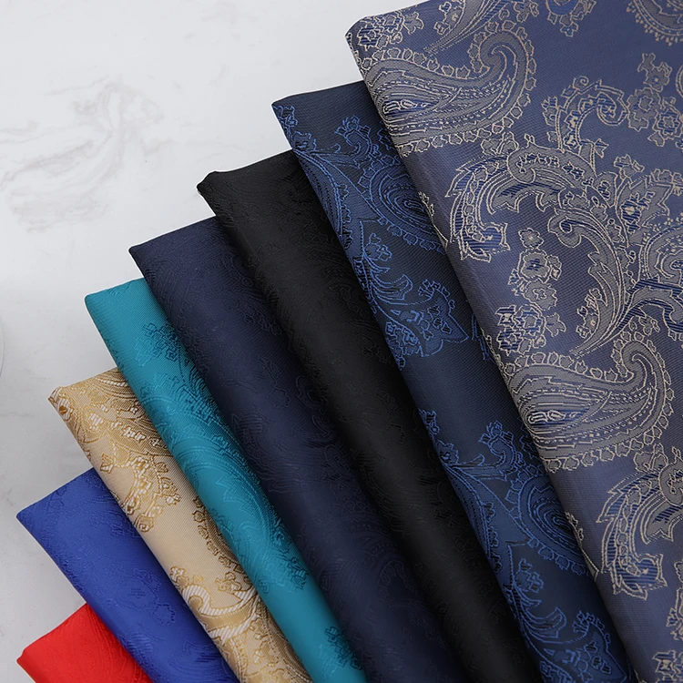 Chinese fabric supplier 100% polyester paisley metallic shiny jacquard fabric for garment factory