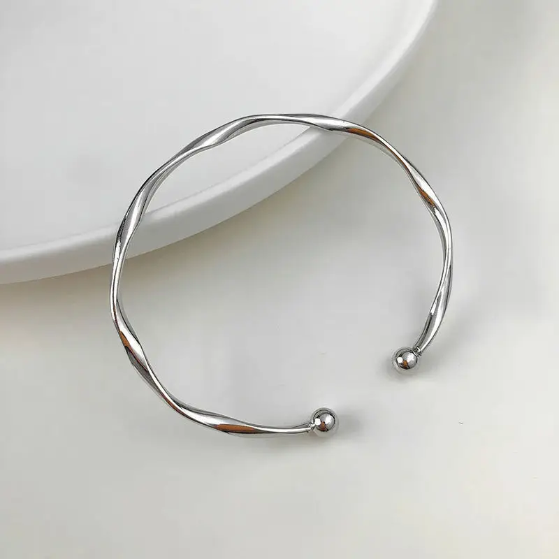 Mobius Bracelet Female ins Cool Style Small Design Bracelet Simple Fashion High Level Girl Friend Bracelet