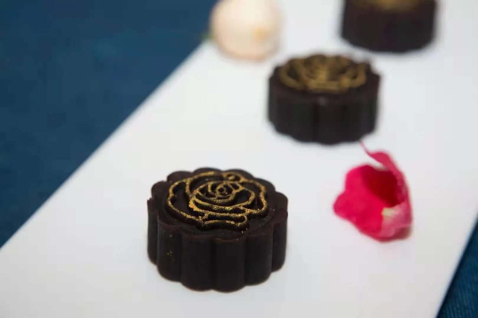 Hot Sale Old-fashioned Moon Cake Taoshan Skin Liuxin Gift Box in