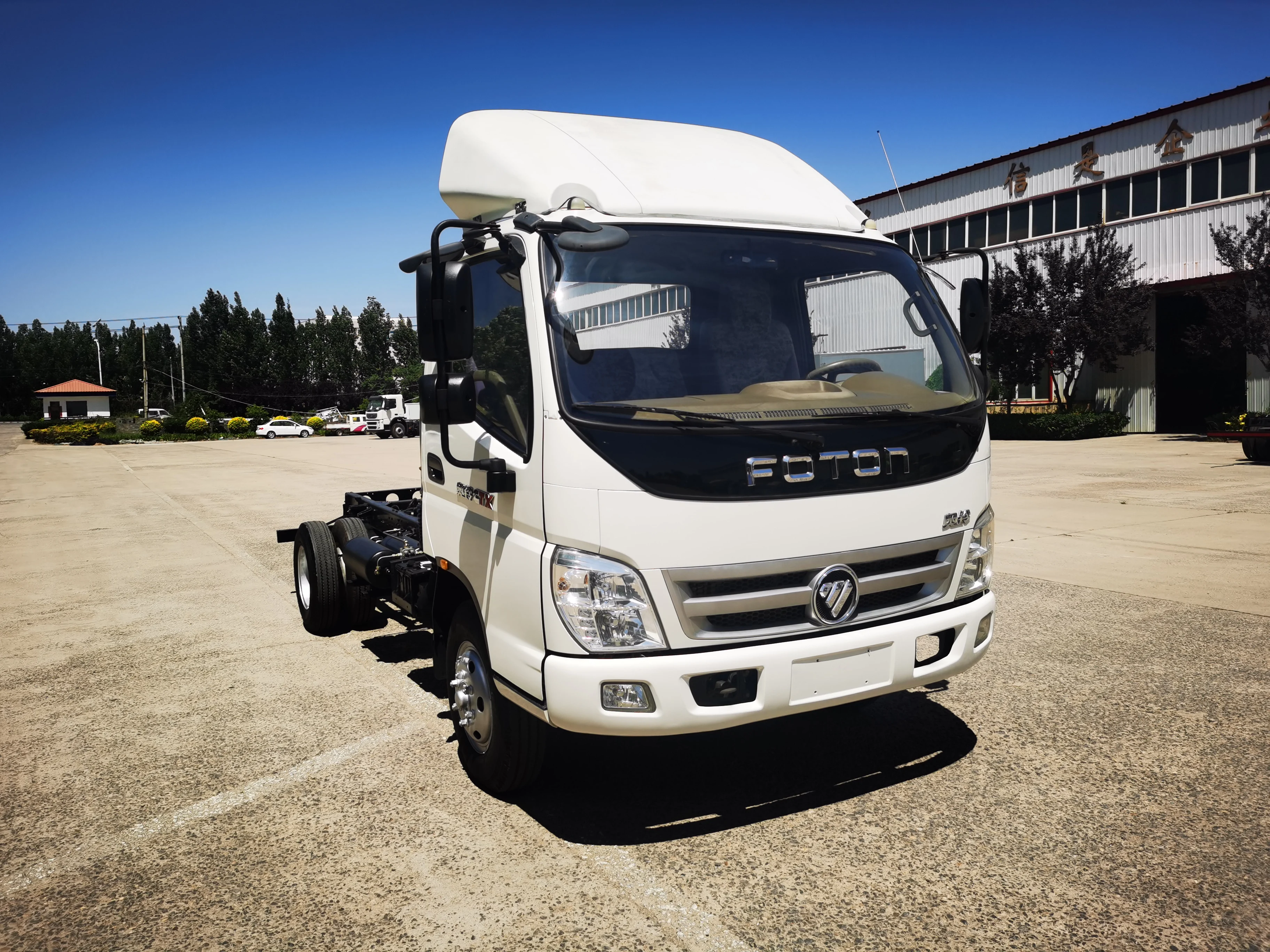 FOTON-OLLIN white popular cargo truck hot sale