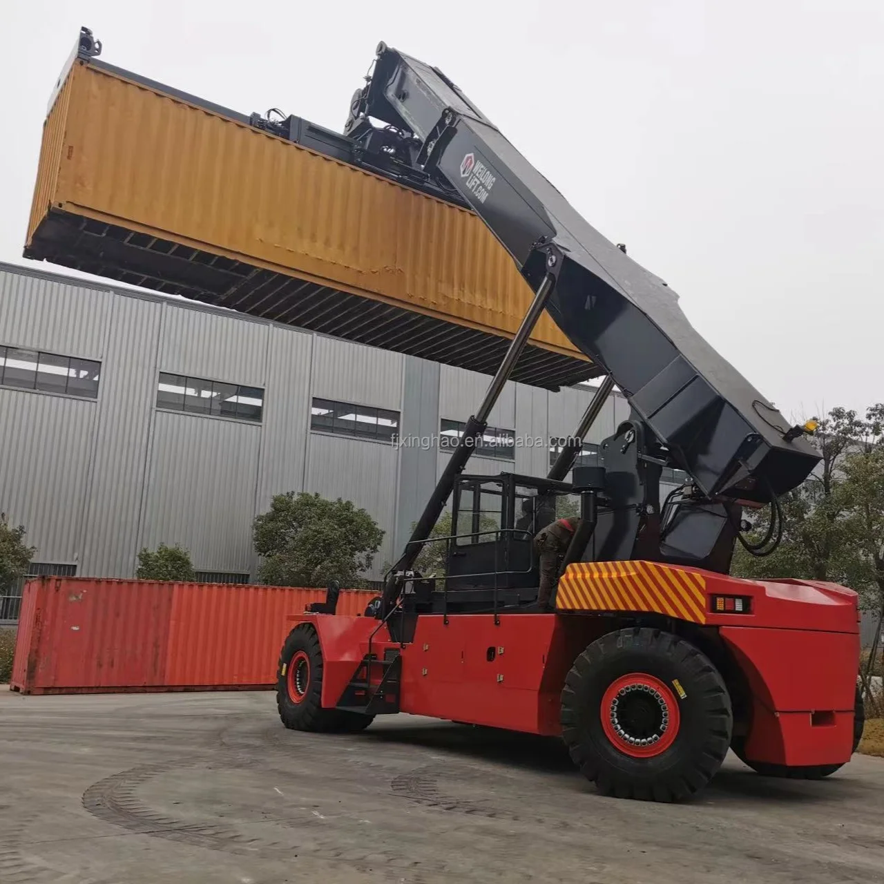 Xinghao    00:04 00:43  View larger image Add to Compare  Share China forklift truck 45 tons reach stacker hydraulic crane lift