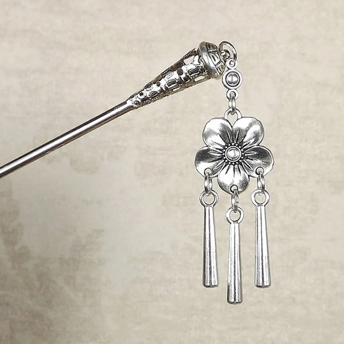 Bohemia Vintage Chinese Tassel Carved Flower Hair Sticks Women Hairpins Headwear Jewelry