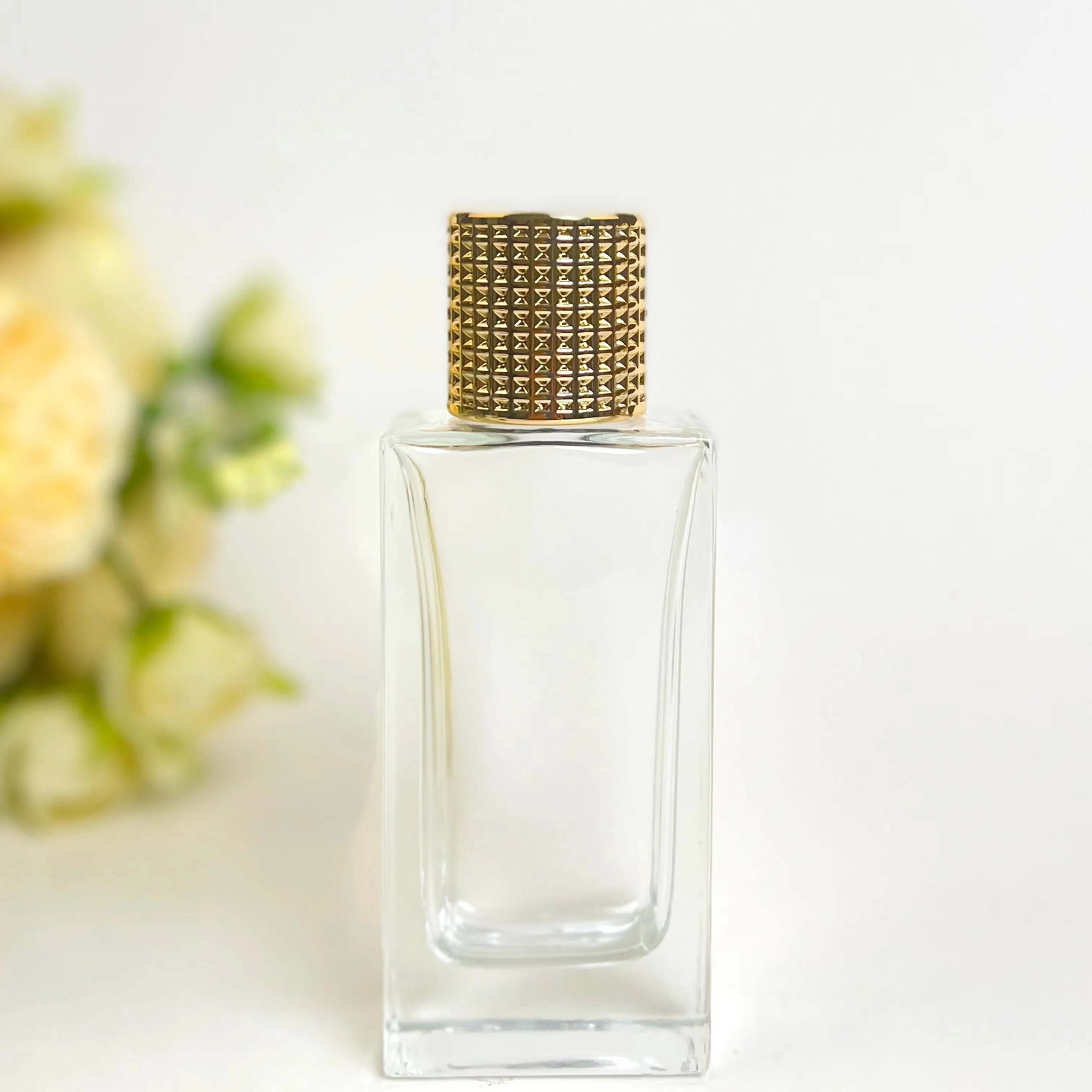 Wholesale 15mm High Transparent Acrylic Perfume Bottle Cap Anti-Corrosion & Leak-Proof with Refill Feature Personal Care