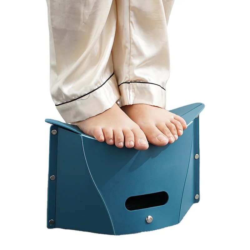 Durable Foldable Camping Beach Fishing Stool Chair Colorful Plastics Portable Kitchen Chairs