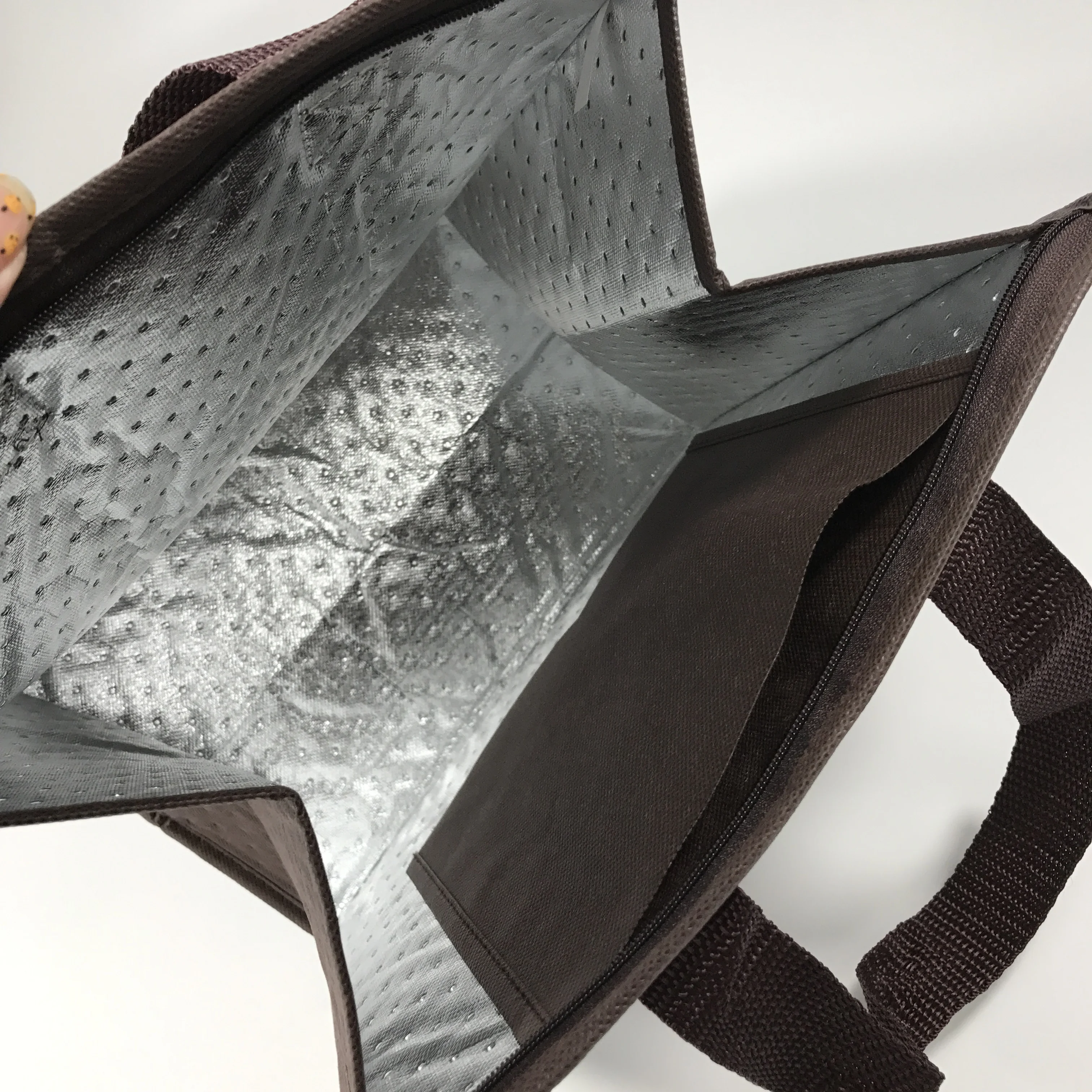 Wine 6 Cans Cooler Bag Insulated Lunch Bag Waterproof Delivery Insulated Hot Food Bag To Keep Food Cold