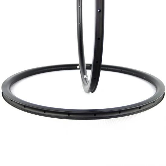 700C Disc Brake Symmetric Road Carbon Rim 28mm Width Carbon Fiber Road Bicycle Wheels Straight Pull Rim Brake For Racing