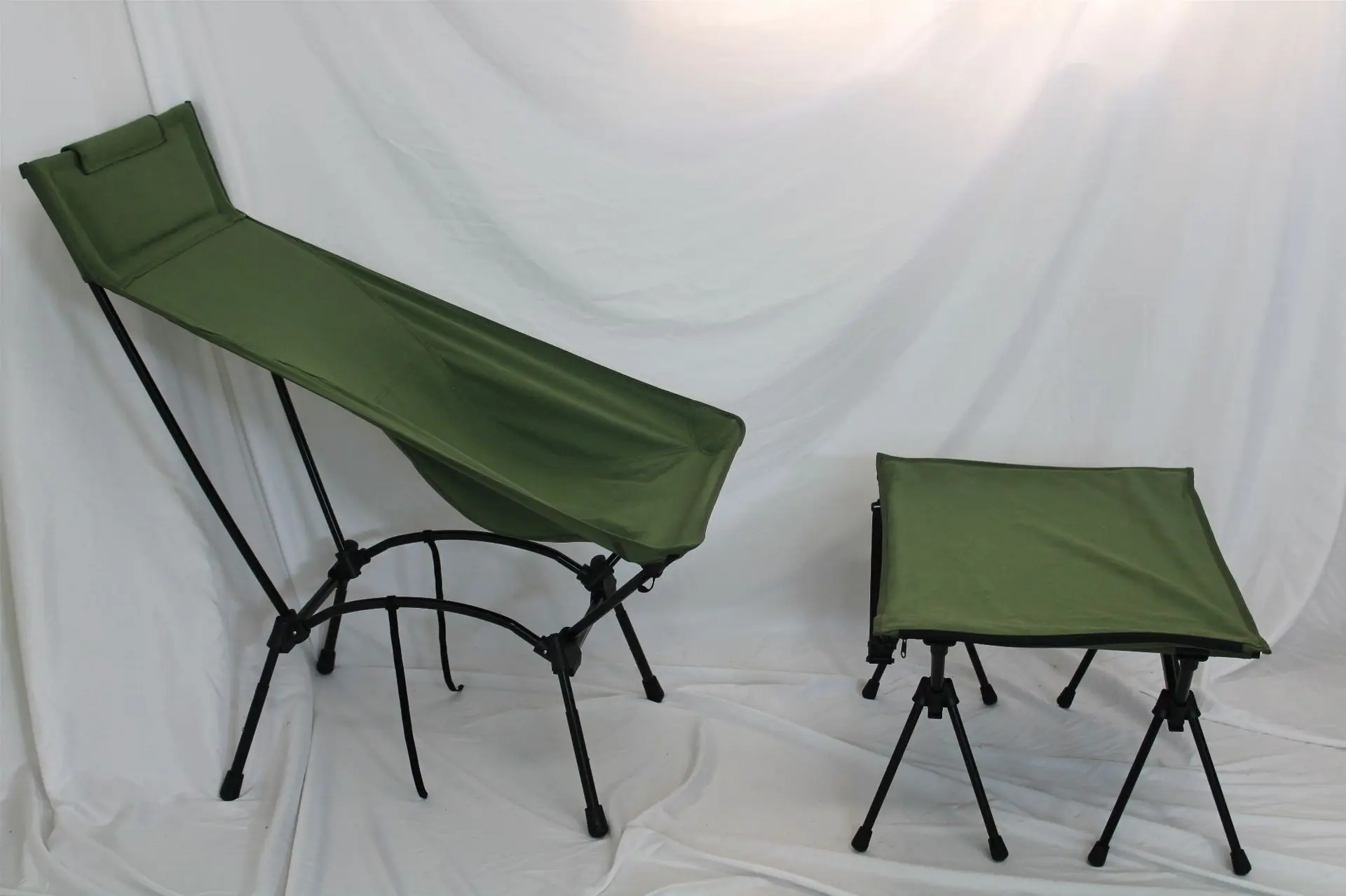 Lightweight Adjustable Folding Up Space Saving Moon Chair For Beach Camping Backyards