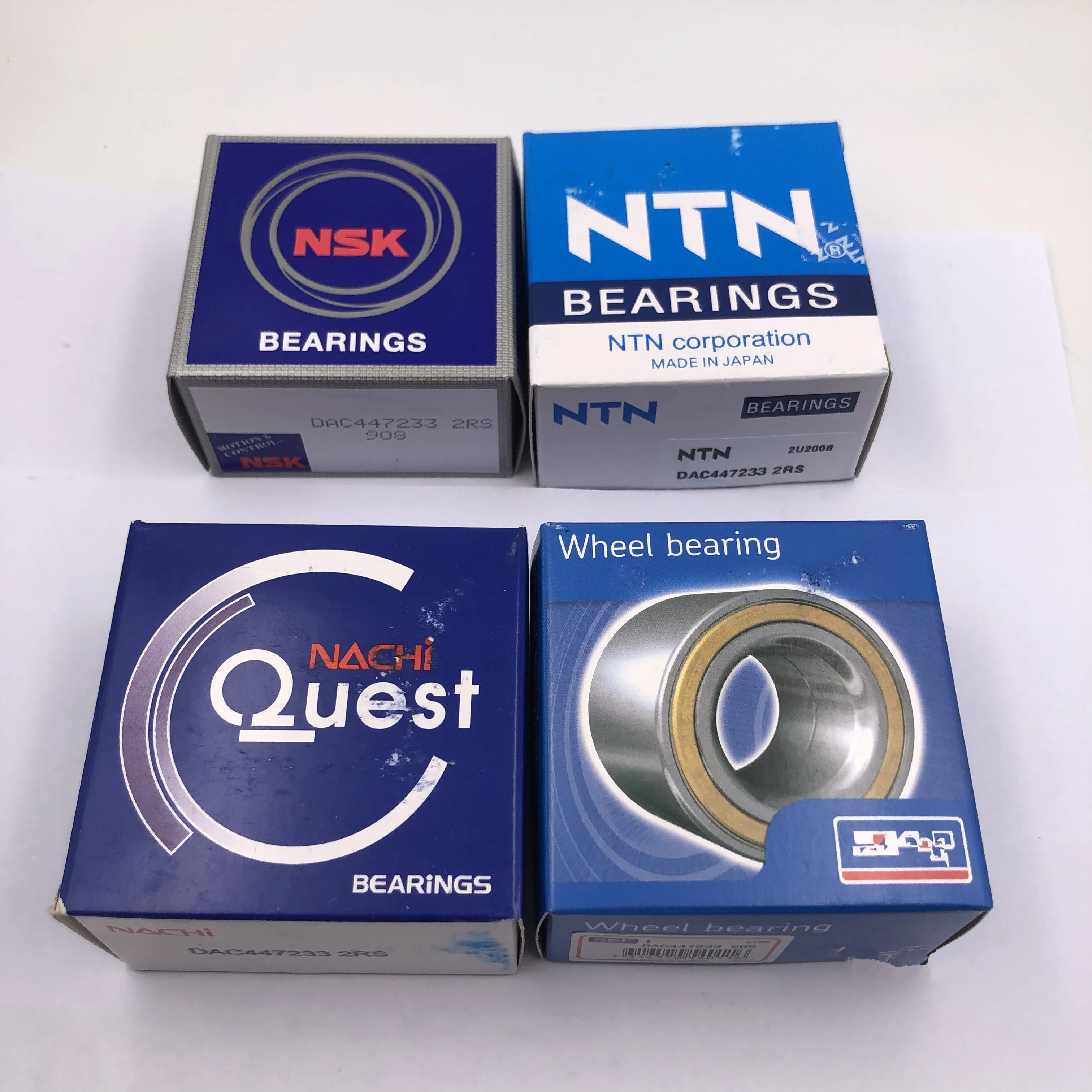 Famous brand DAC447233 2RS / DAC44720033 / 3514699 front wheel hub bearing size 44*72*33.1mm Fit For 2008-2014 Polaris RZ