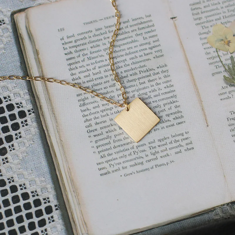 Wholesale Waterproof 18K Gold Plated Custom Name Engravable Stainless Steel Pendant Necklaces For Women Fashion Jewelry