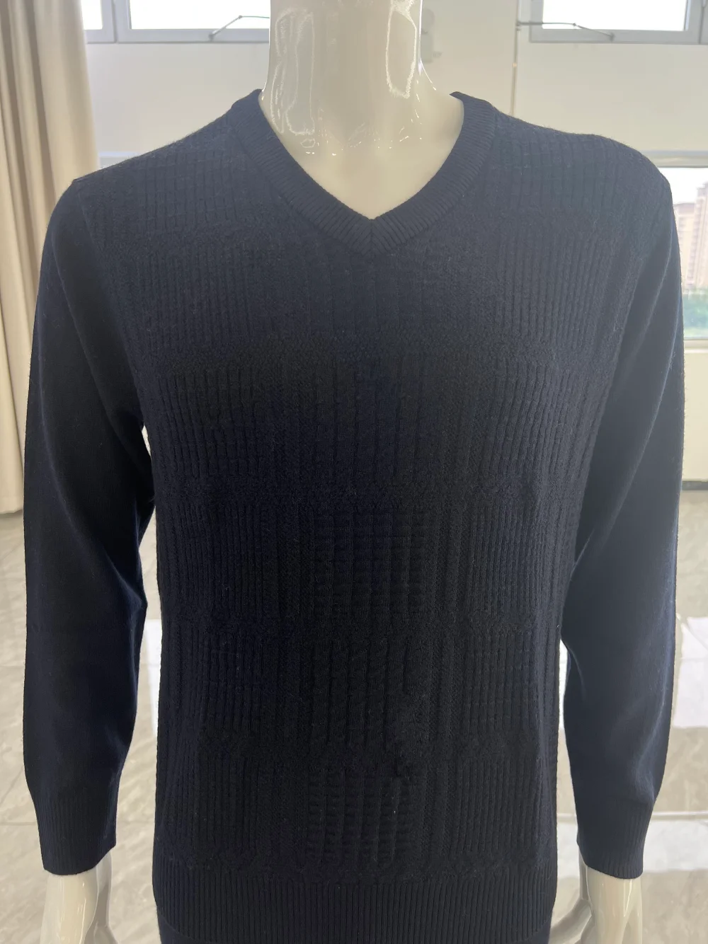 NEW sale woollen sweater suit for Man anti-static  keep warm M02