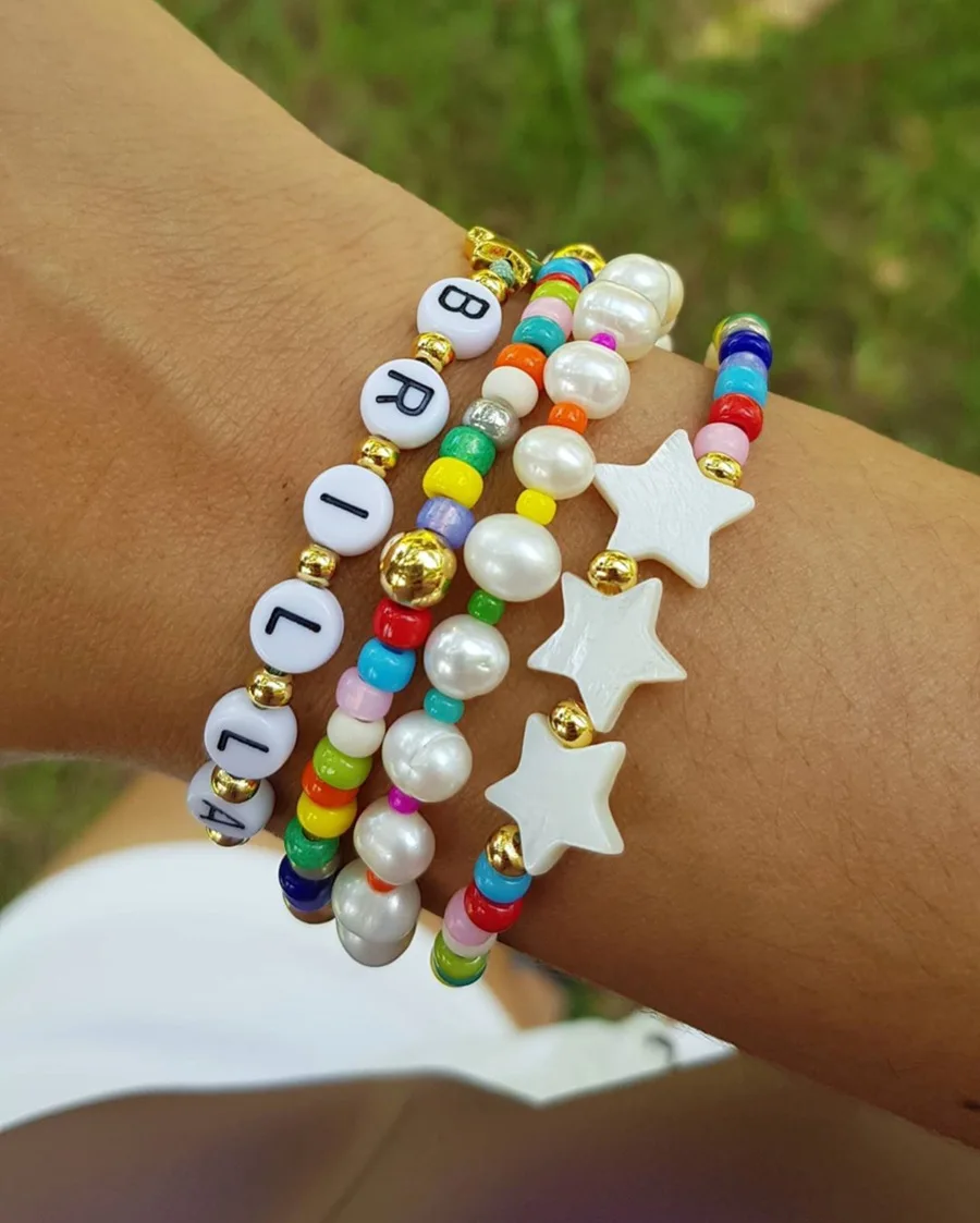 Custom Acrylic Letter Charm Bangle Women Handmade Stainless Steel Natural Pearl Bracelets