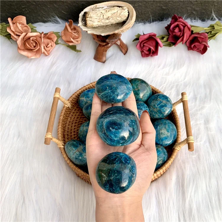 Fast shipping natural worry stones quartz crystal palm stones