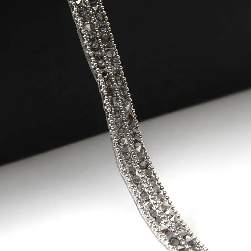 
Kavatar Wholesales Hotfix trimming rhinestone hotfix banding triple Copper bead chain rhinestone transfer tape iron trimming 