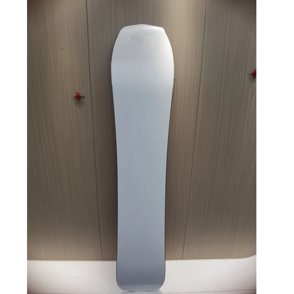 Snowboard Ski Equipment by Manufactory China Factory Price Directional Snowboard OEM Customized Adult Sandwich Light Poplar Wood