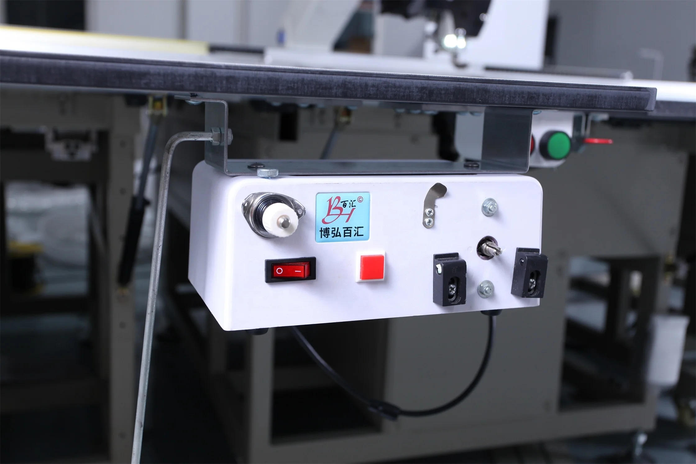 HUAMEI High-end cnc pattern sewing machine large size upholstery sewing machine