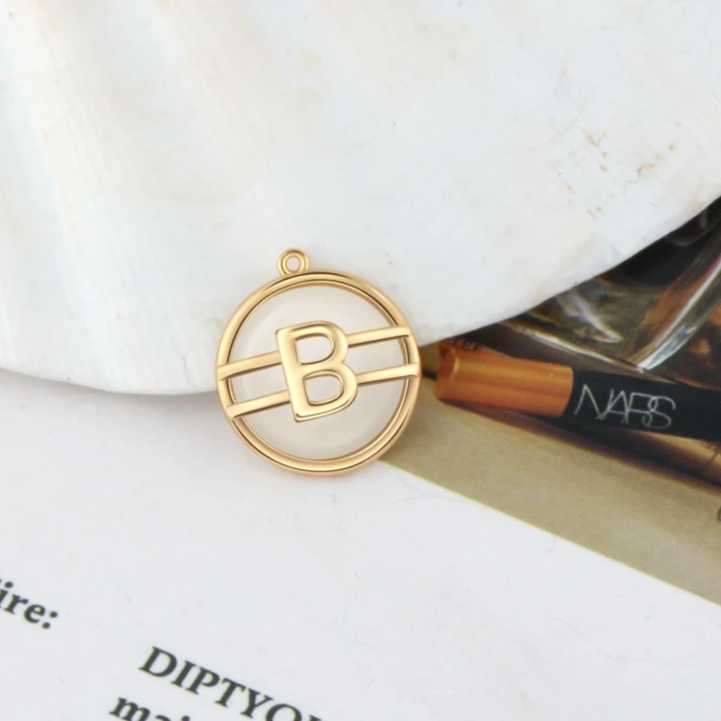 Kirin fashion jewelry pendants stainless steel charm Letter B DIY bracelet necklace jewelry charms