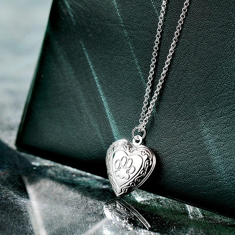 JAENONES Cat And Dog Paw Footprints Heart-Shaped Memory Photo Box Pendant Necklace Fashion Pet Jewelry