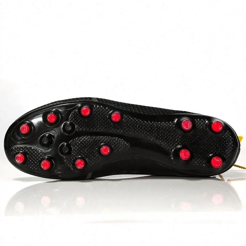 Breathable Mesh Mens Soccer Shoes Fg High-Top Sock Designer Football Size 38 Wholesale Futsal 1Pair Waterproof Shoe Taiwan